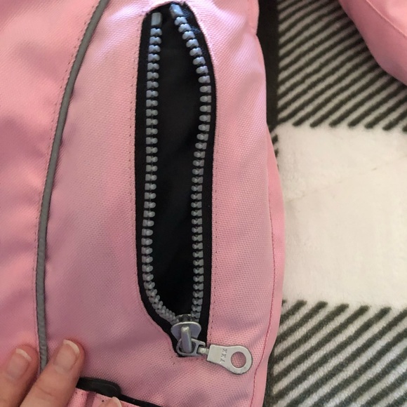 Ladies pink lined winter coat. - Picture 11 of 14